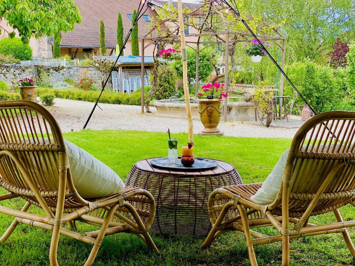 Les Villas Du Domaine De Suzel Vignieu Eksteriør bilde