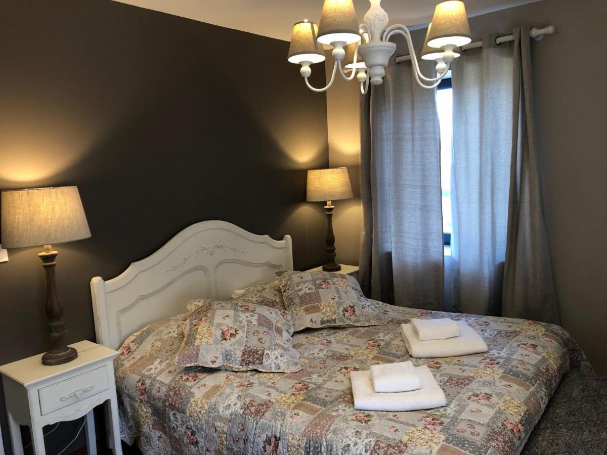 Les Villas Du Domaine De Suzel Vignieu Eksteriør bilde